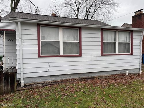 1222 E 360th St, Eastlake, OH, 44095-3129 | Card Image