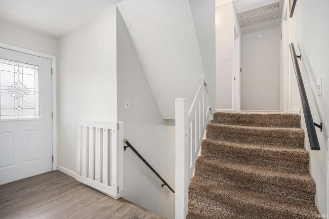 23138 Fredrick Cir, House other with 4 bedrooms, 2 bathrooms and null parking in Elkhart IN | Image 4
