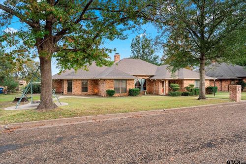 2303 Deanna Ave, Mount Pleasant, TX, 75455-6036 | Card Image