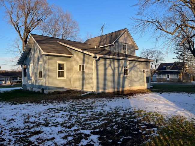 331 S West St, House other with 3 bedrooms, 2 bathrooms and null parking in NESHKORO WI | Image 44