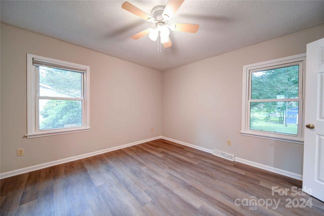 265 E Old Farm Rd, House other with 3 bedrooms, 2 bathrooms and null parking in Salisbury NC | Image 26