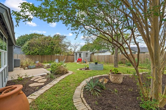 Room to garden, play, & entertain | Image 25