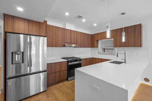 1-600 Bramhall Ave, Jersey City, NJ, 07304-2335 | Card Image