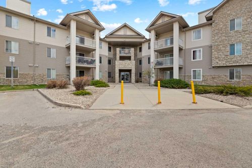2219-2600 66 St Ne, Calgary, AB, T1Y7L1 | Card Image