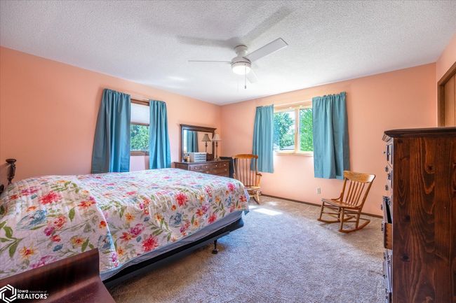2001 20 Th St, Home with 2 bedrooms, 2 bathrooms and 2 parking in Harlan IA | Image 33