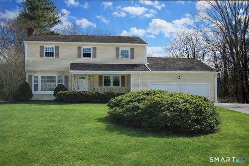 463 Herbert St, Orange, CT, 06477-2120 | Card Image