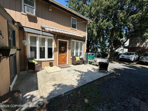 2406 W Emaus Ave, Allentown, PA, 18103-7235 | Card Image