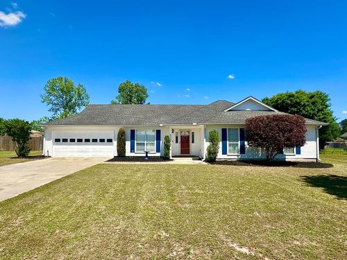3720 Kendall Court, Valdosta, GA, 31605 | Card Image