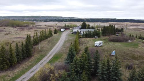 37 Blazer Estates Ridge, Home with 5 bedrooms, 2 bathrooms and 8 parking in Rural Rocky View County AB | Card Image