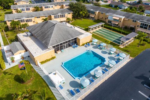 201-108 Ne 20th Ave, Boynton Beach, FL, 33435-2921 | Card Image