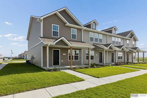 4753 E 21st Ave, Fremont, NE, 68025-2900 | Card Image