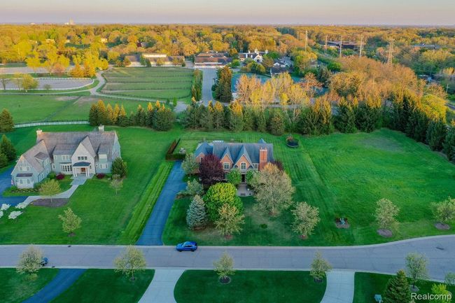 514 Chase Ln, House other with 5 bedrooms, 7 bathrooms and null parking in Bloomfield Hills MI | Image 6