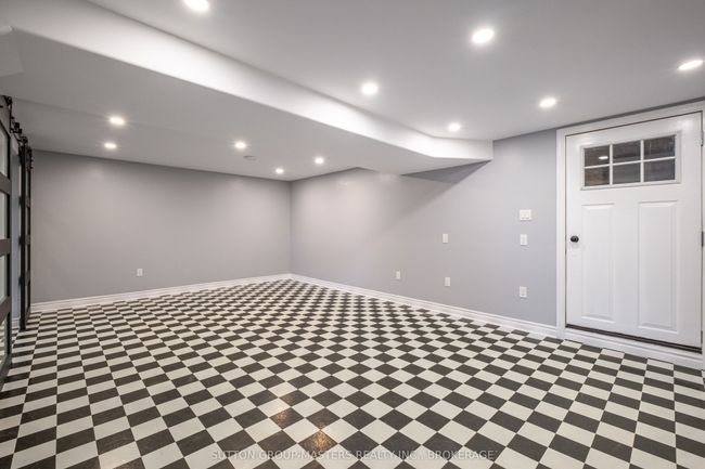 3758 Mcconnell Rd, House other with 5 bedrooms, 3 bathrooms and 12 parking in South Frontenac ON | Image 45