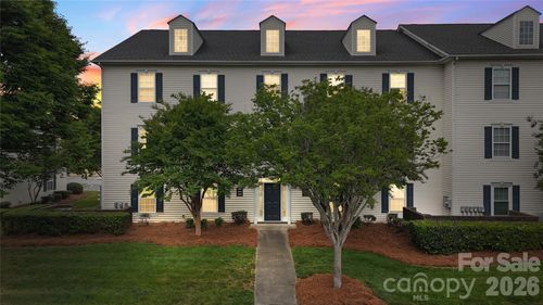 3839 Carl Parmer Dr, Harrisburg, NC, 28075-7455 | Card Image