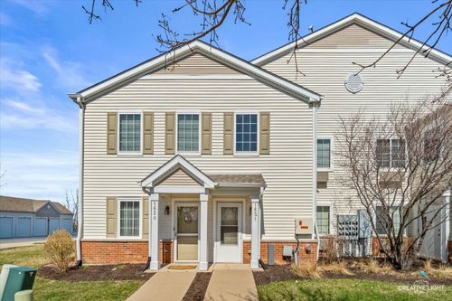 unit-i-162 Bertram Dr, Yorkville, IL, 60560-6090 | Card Image