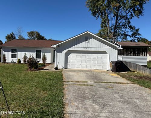 1316 Graycreek Ln, Knoxville, TN, 37923-1975 | Card Image