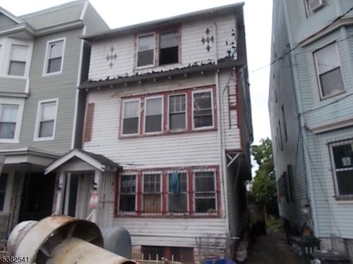 29 Sharon Ave, Irvington, NJ, 07111-3536 | Card Image