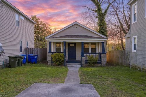 720 Forbes St, Norfolk, VA, 23504-4410 | Card Image