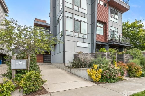 2050 Nw 64th St, Seattle, WA, 98107-2410 | Card Image