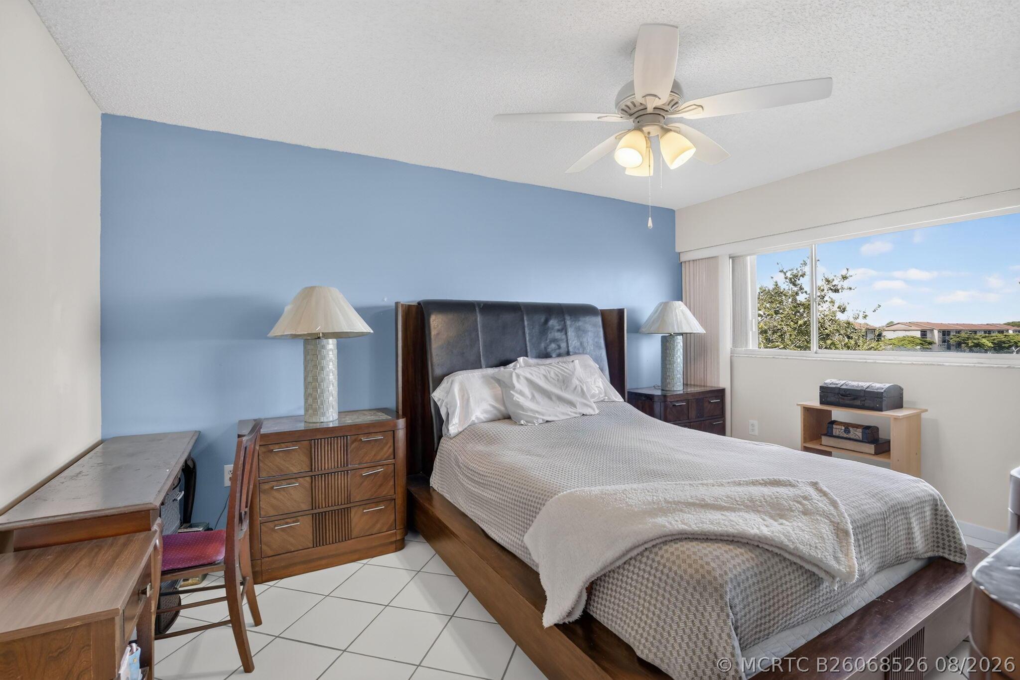 Residential in Pembroke Pines 4