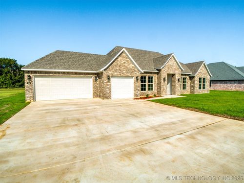 134 Rancho Sol St, Durant, OK, 74701-5147 | Card Image