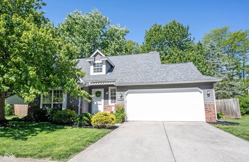 7742 Pennycroft Dr, Indianapolis, IN, 46236-9643 | Card Image