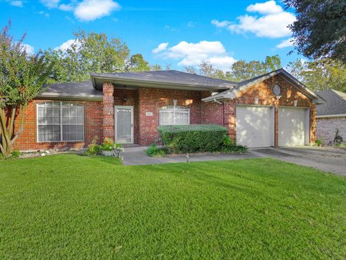 3209 Kingsbury Dr, Mckinney, TX, 75069-7974 | Card Image