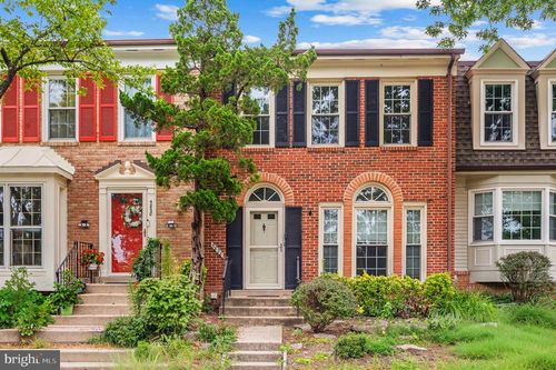 5828 Apsley House Ct, ALEXANDRIA, VA, 22310-5302 | Card Image