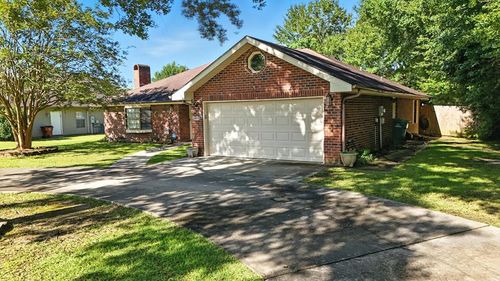 8003 Fishook Ln, Picayune, MS, 39466-2228 | Card Image