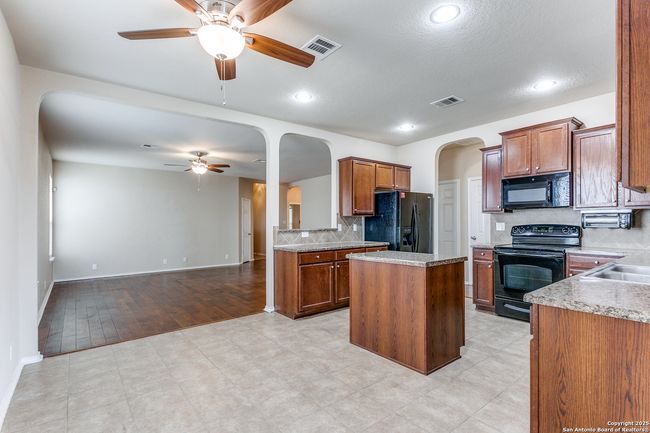 2629 War Admiral, House other with 3 bedrooms, 2 bathrooms and null parking in Schertz TX | Image 7