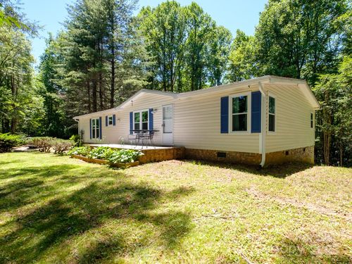 3347 Parkway Rd, Rosman, NC, 28772-9669 | Card Image