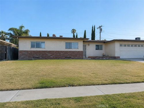 9150 Encinitas, Fontana, CA, 92335 | Card Image