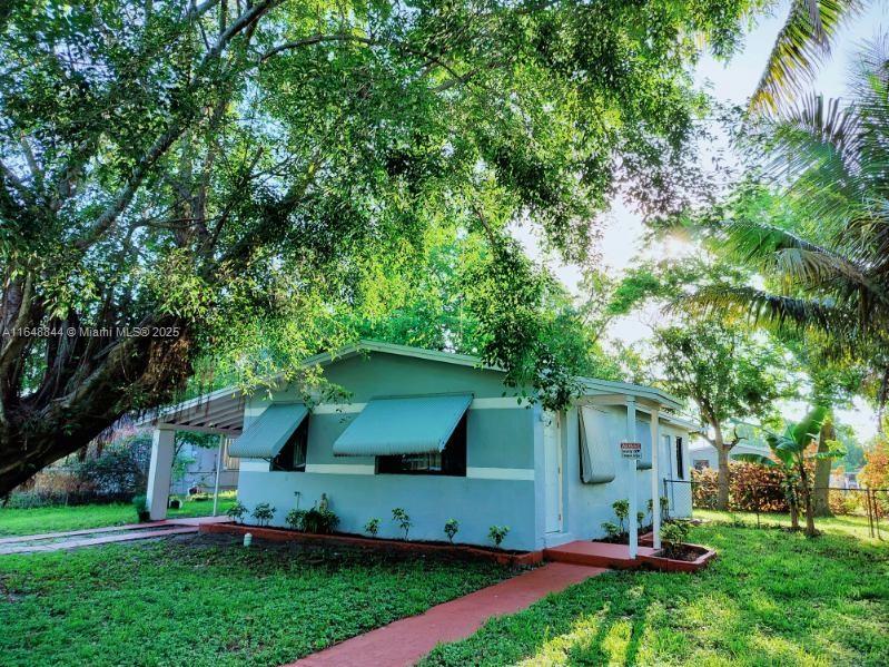 34th Ave, Lauderhill, FL 33311