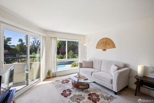 apt-236-1551 Southgate Ave, Daly City, CA, 94015-2257 | Card Image