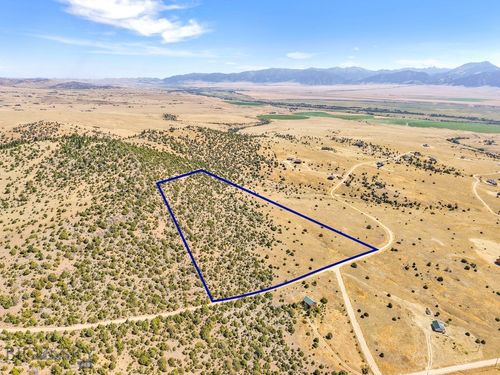 134 Deerfoot Trl, Ennis, MT, 59729-9244 | Card Image