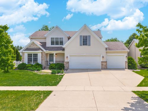 1230 N Pointe Dr, Normal, IL, 61761-9662 | Card Image