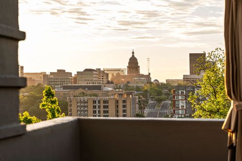 107-1111 W 12th St, Austin, TX, 78703-4157 | Card Image