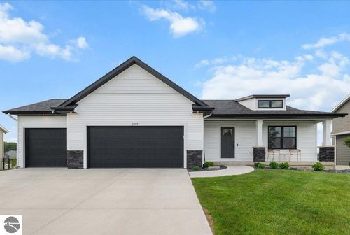 11747 Everett Ave, Allendale, MI, 49401-7439 | Card Image