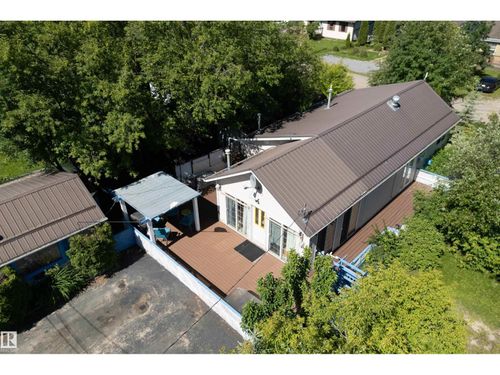 5219 49 Ave, Alberta Beach, AB, T0E0A0 | Card Image