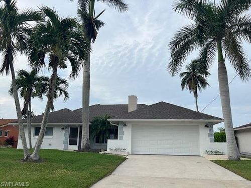 177 Pago Pago Dr W, NAPLES, FL, 34113-8654 | Card Image