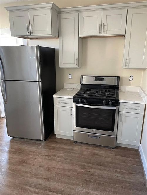 1-9 Rogers Ave, Lynn, MA, 01902-3871 | Card Image