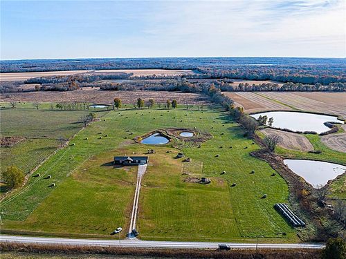 39201 E 351st St, Creighton, MO, 64739-8716 | Card Image