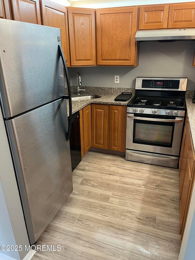 1301 - 49 Liberty Ct, Condo with 2 bedrooms, 1 bathrooms and null parking in GALLOWAY NJ | Image 4