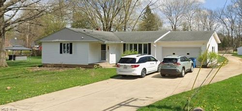 7057 Glendale Rd, North Ridgeville, OH, 44039-3327 | Card Image