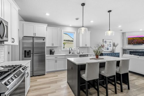 3347 Mulberry Bay, Woodbury, MN, 55129-7573 | Card Image