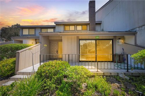 6325 Ridgepath Ct, Rancho Palos Verdes, CA, 90275-3247 | Card Image