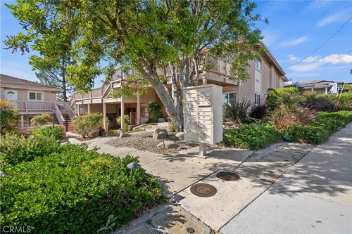 2-1745 Los Feliz Dr, Thousand Oaks, CA, 91362-3007 | Card Image