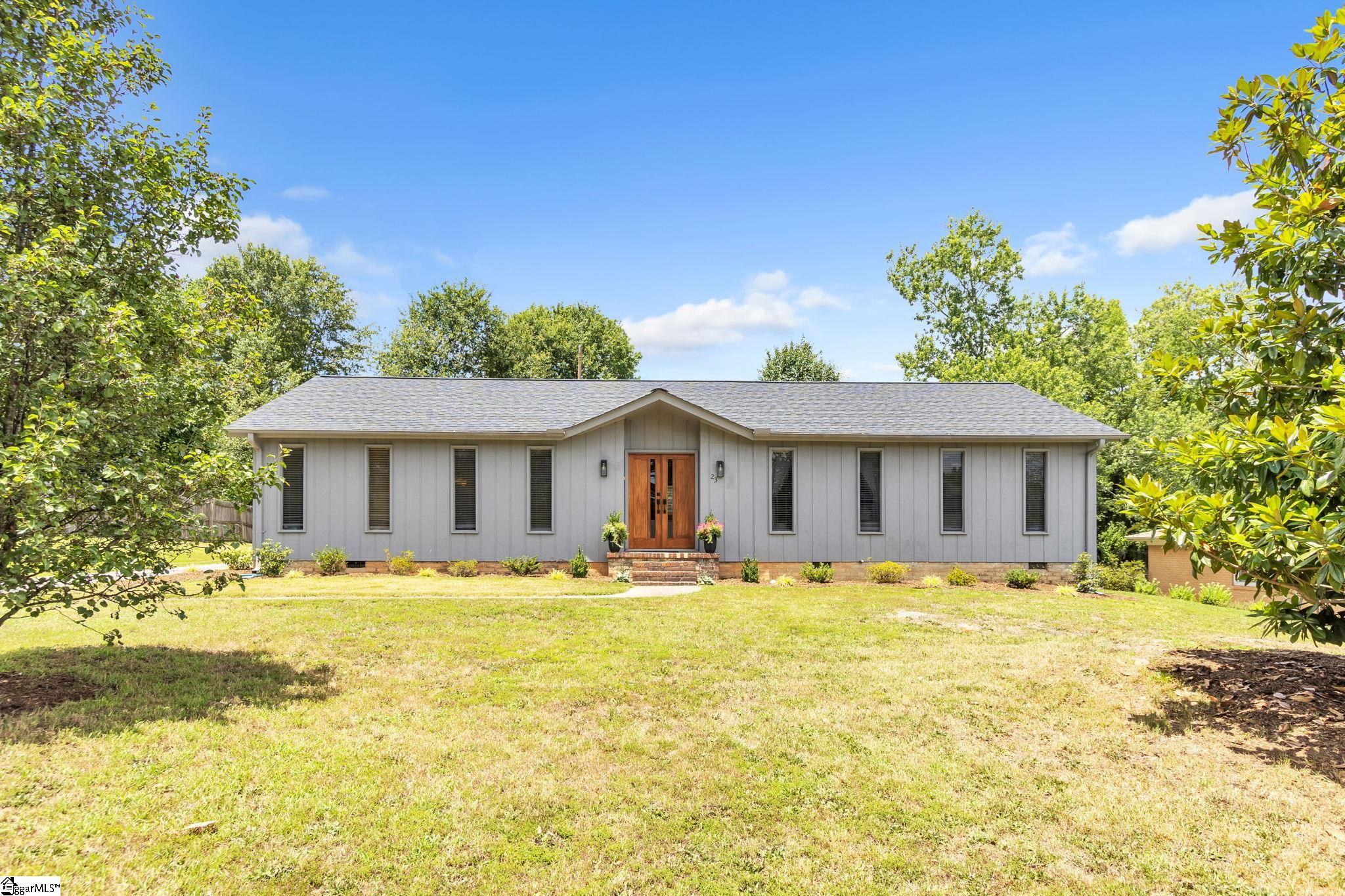 Tussock Rd, Greenville, SC 29615