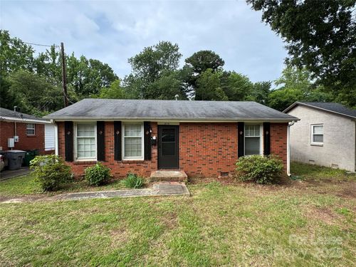 2116 Finchley Dr, Charlotte, NC, 28215-3026 | Card Image
