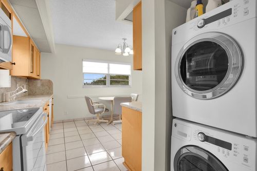 m4-1605 Abaco Dr, Coconut Creek, FL, 33066-1455 | Card Image